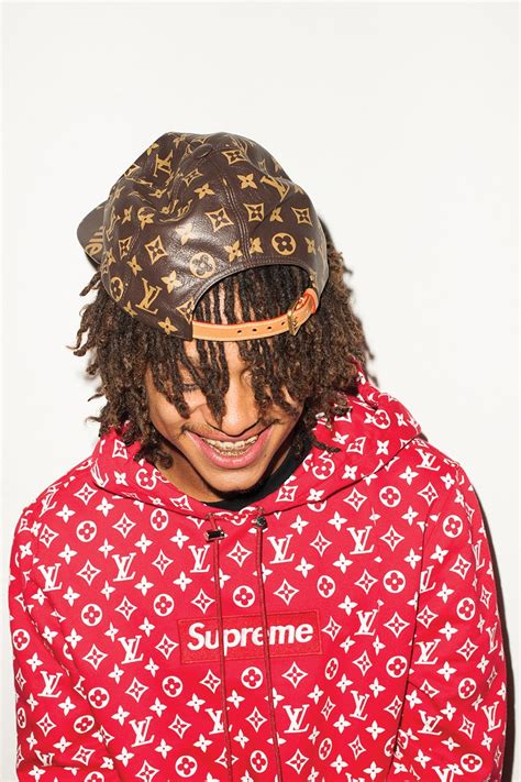 borsello lv x suprime|Supreme x Louis Vuitton: See Every Piece from the .